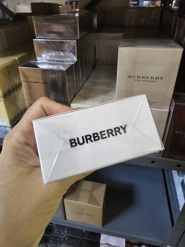 Burberry Her Eau de Parfum Spray for Women 1.6 fl oz (50 mL) – Brand New – Authentic